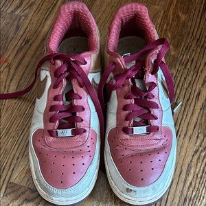 Nike Air Force XXV  White Sneakers with Burgundy size men’s 7